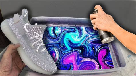 HYDRO Dipping Yeezys 